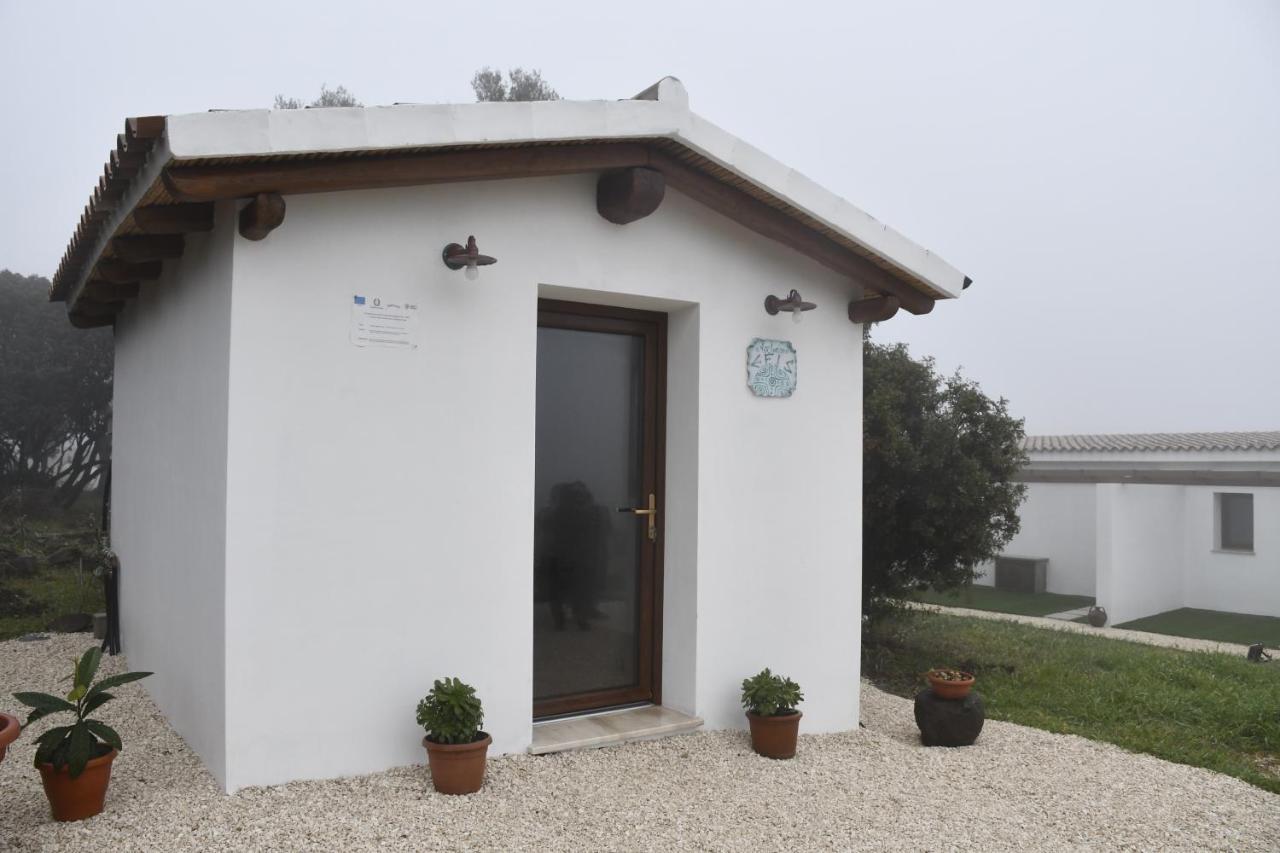 Tenute Efis Galtellì Εξωτερικό φωτογραφία