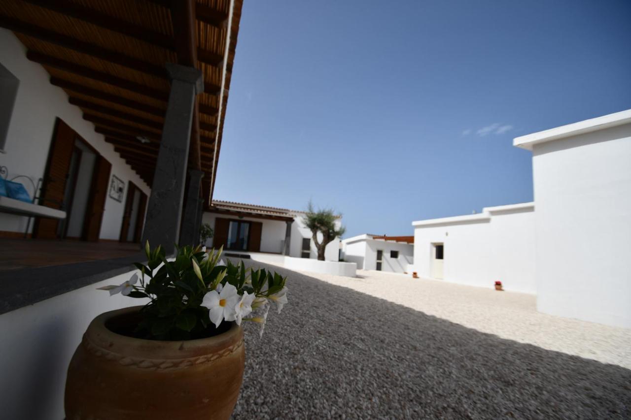 Tenute Efis Galtellì Εξωτερικό φωτογραφία